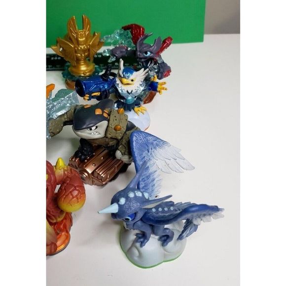 Lot of Skylanders Toys Figurines Spyro and more Activision Figurines - Picture 13 of 16